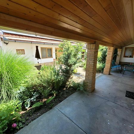 Mandula Apartman セゲド エクステリア 写真